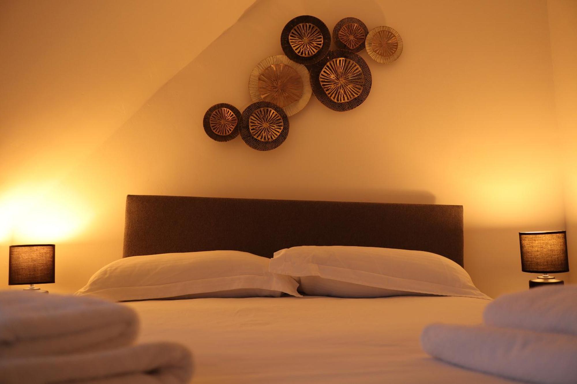 Historic, City Centre Apartment Aberdeen Room photo